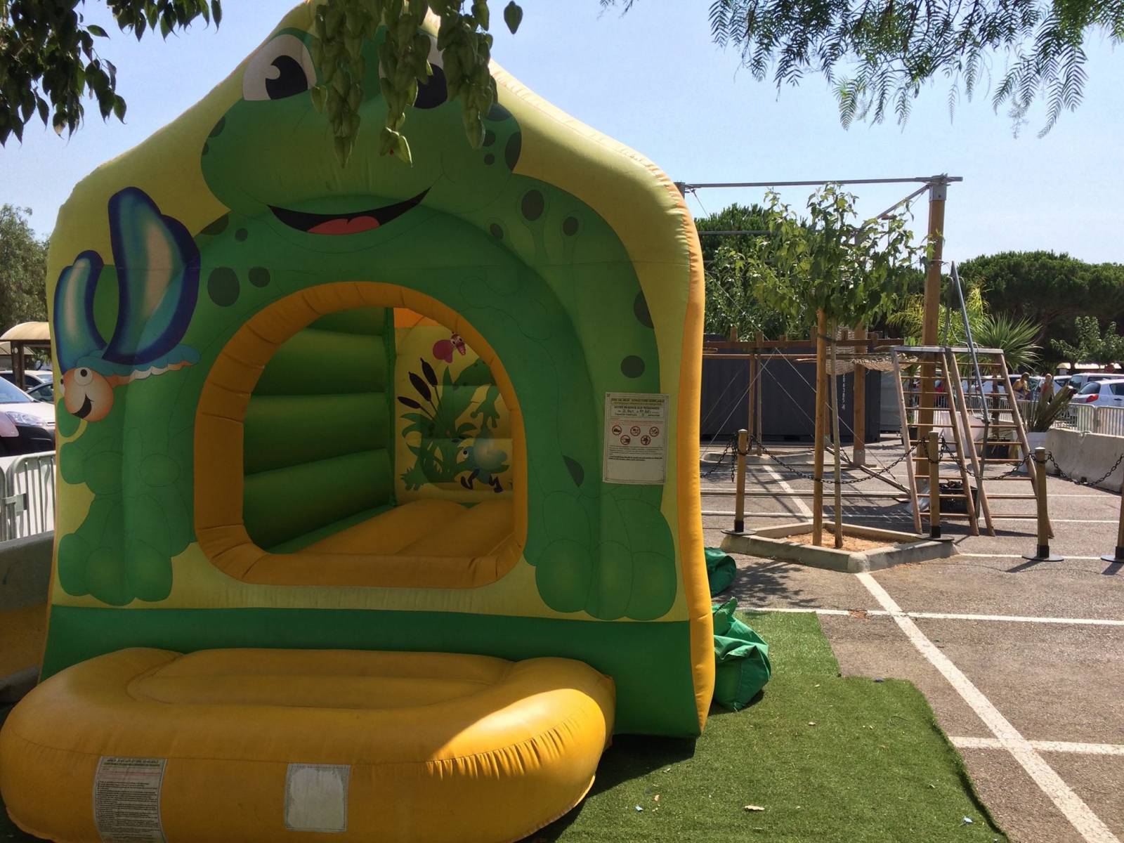 Location de chateau gonflable pour enfant dans le var