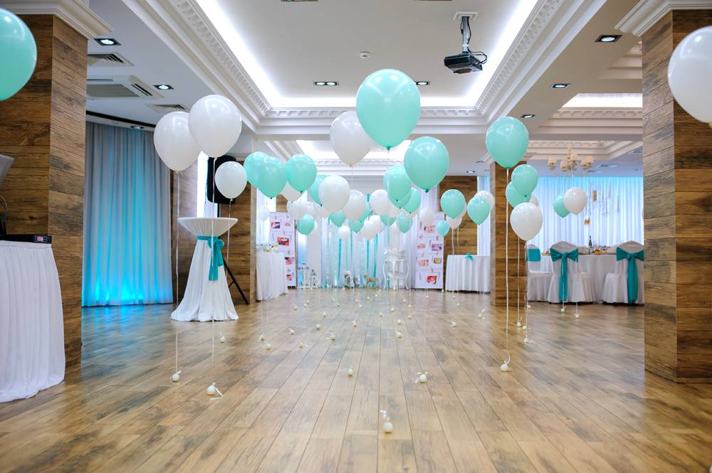 Décoration de ballons pour réception 